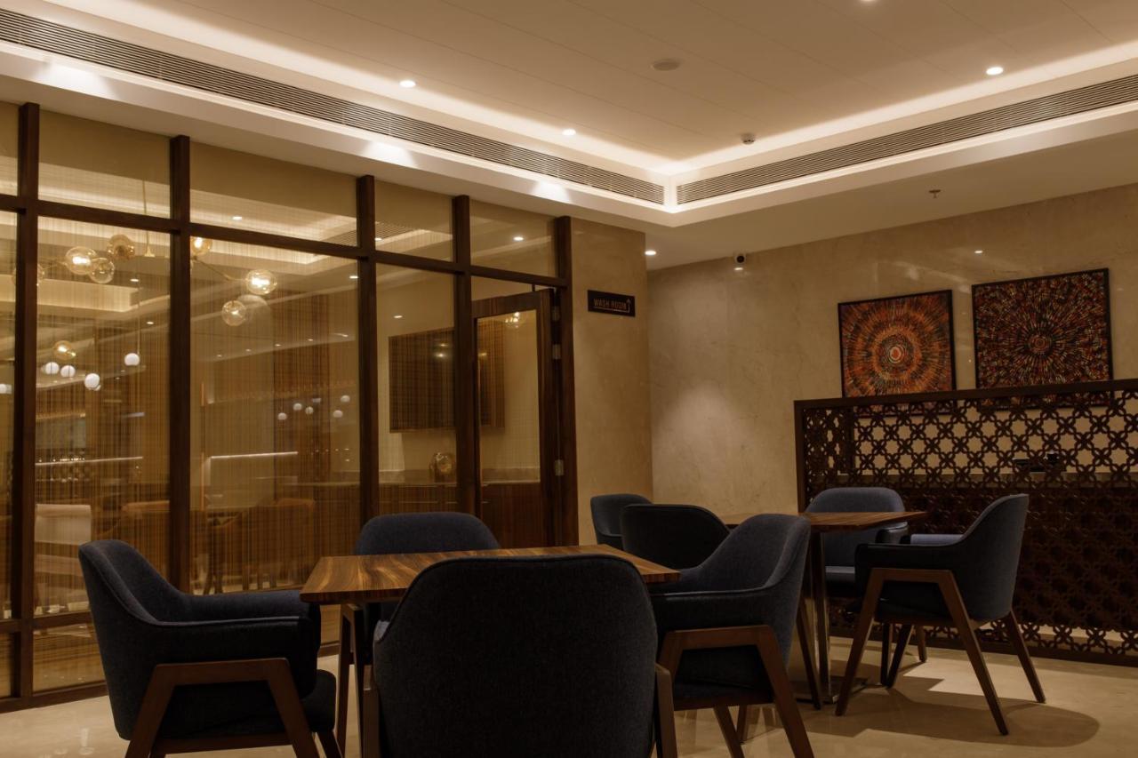 Sayaji Jamnagar Hotel ภายนอก รูปภาพ