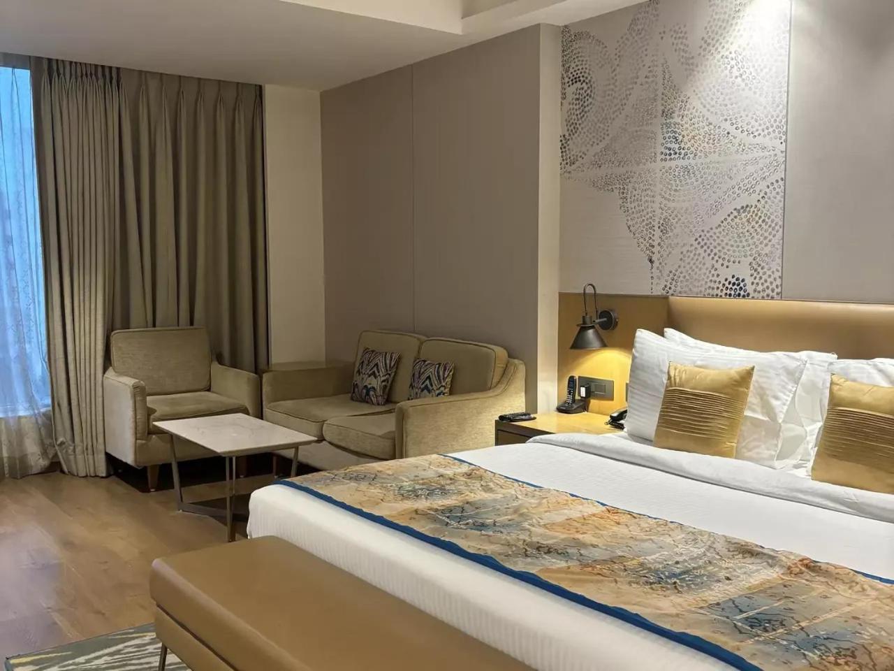 Sayaji Jamnagar Hotel ภายนอก รูปภาพ